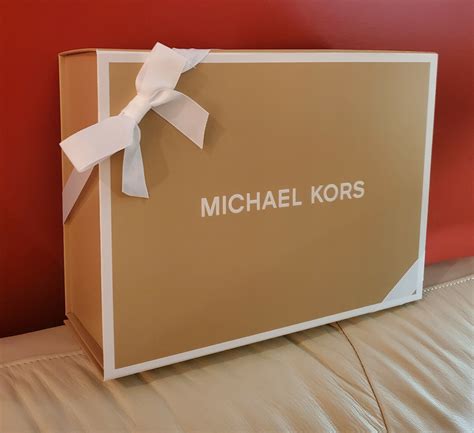 michael kors gage gift set|Michael Kors empty gift box.